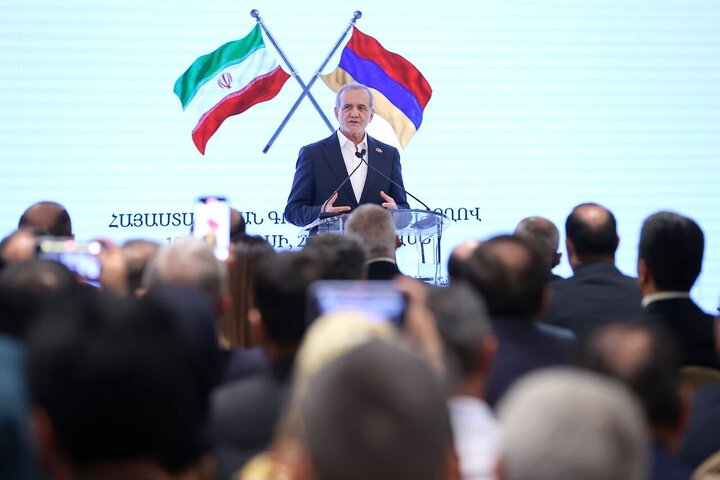 پزشکیان: در همه زمینه‌های مورد گفت‌وگو با ارمنستان توافق‌هایی راهگشا حاصل شد