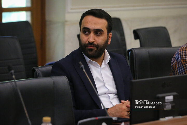 نشست شورای اطلاع رسانی استان اصفهان