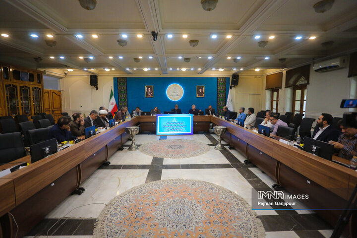 نشست شورای اطلاع رسانی استان اصفهان