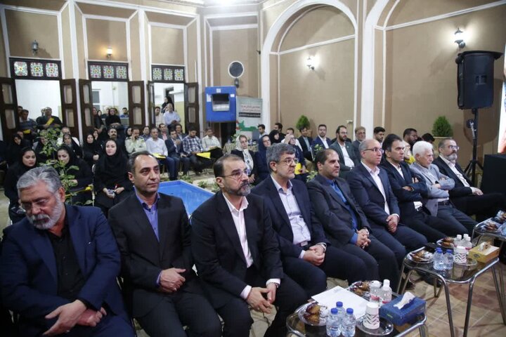 بروکراسی اداری حل آسیب‌های اجتماعی را ناممکن کرد/ سمن‌ها تنها راه نجات جامعه