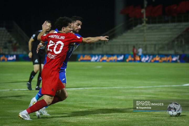 هفته اول لیگ برتر؛ تراکتورسازی - استقلال