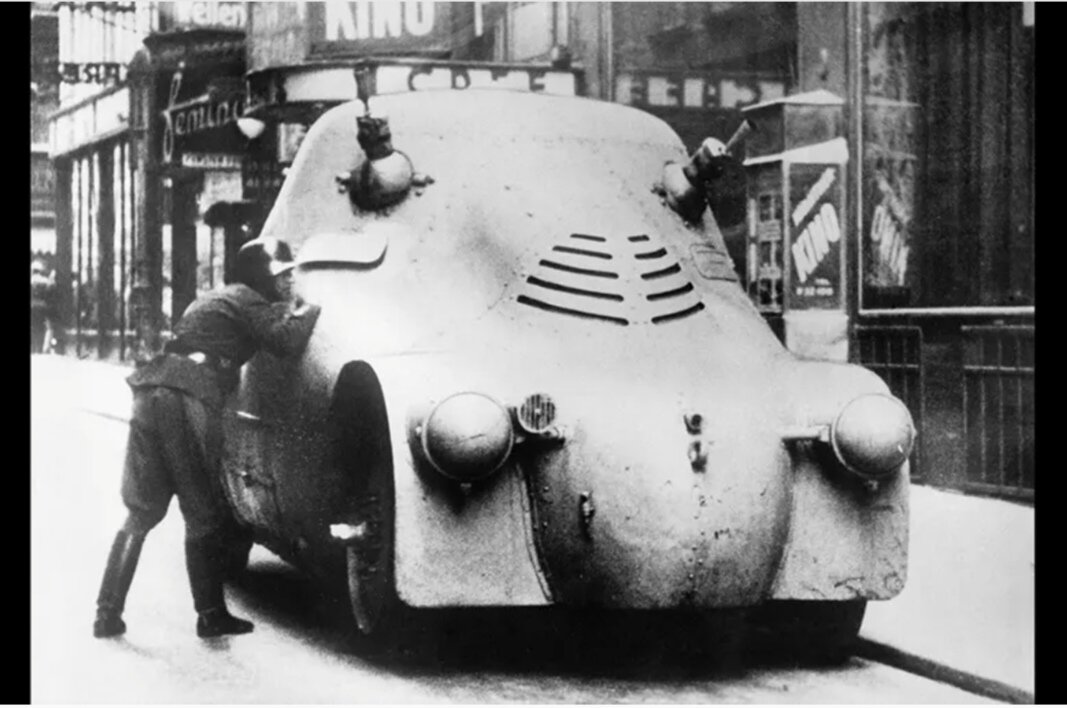 وقایع عجیب جهان در قاب دوربین عکاسان