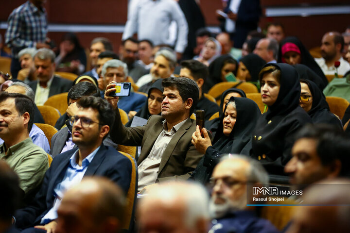 آیین گرامیداشت روز خبرنگار در اصفهان