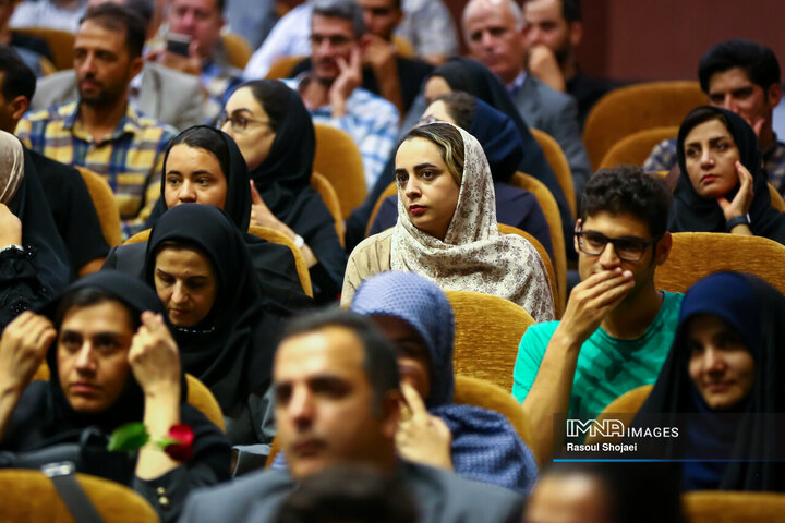 آیین گرامیداشت روز خبرنگار در اصفهان