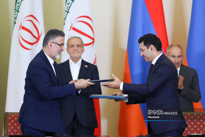 امضای بیانیه مشترک و اسناد همکاری میان ایران و ارمنستان