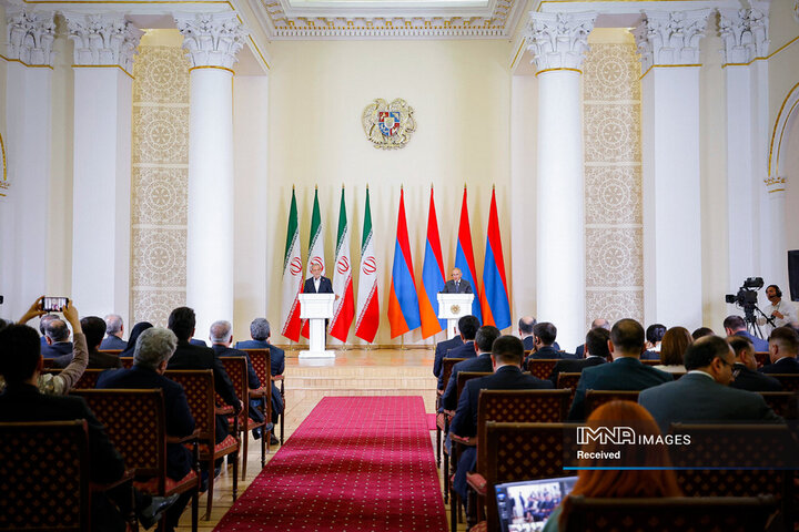 امضای بیانیه مشترک و اسناد همکاری میان ایران و ارمنستان