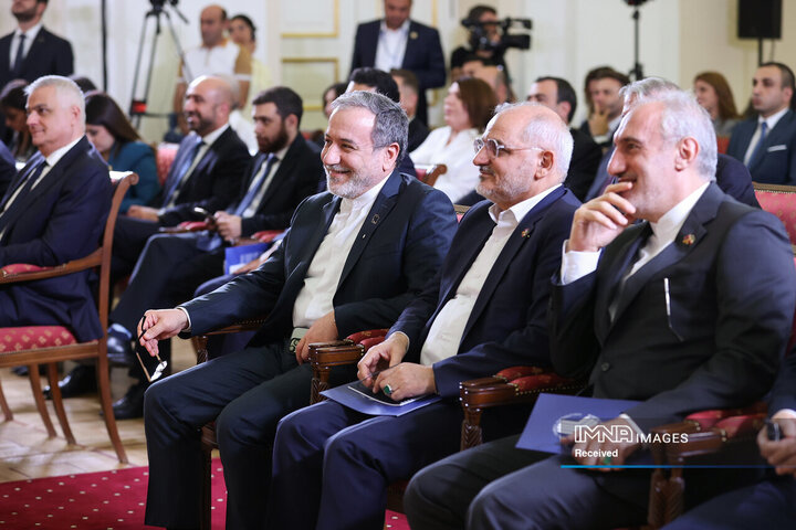 امضای بیانیه مشترک و اسناد همکاری میان ایران و ارمنستان