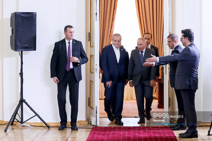 امضای بیانیه مشترک و اسناد همکاری میان ایران و ارمنستان