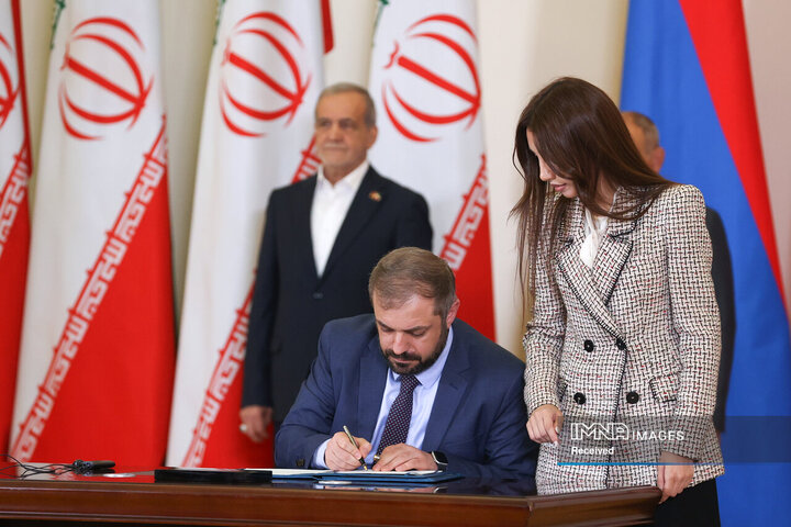 امضای بیانیه مشترک و اسناد همکاری میان ایران و ارمنستان