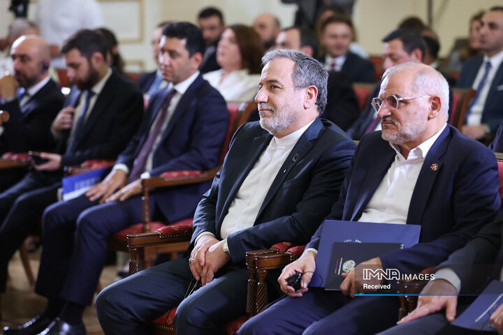 نشست مطبوعاتی رئیس جمهور با نخست وزیر ارمنستان