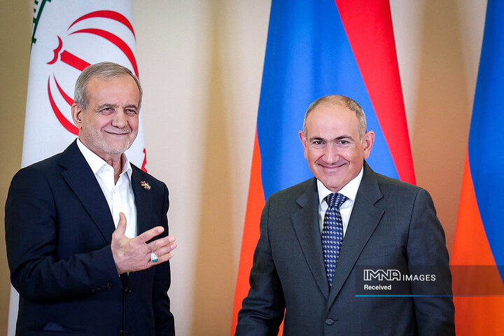 نشست مطبوعاتی رئیس جمهور با نخست وزیر ارمنستان