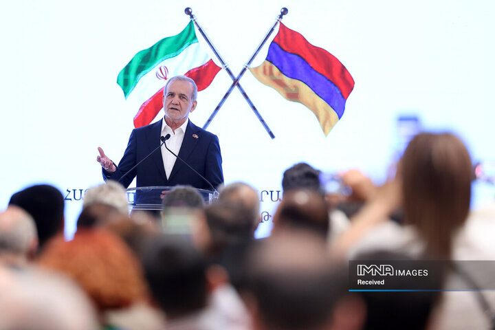 نشست مشترک فعالان اقتصادی ایران و ارمنستان