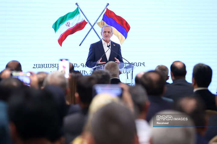 نشست مشترک فعالان اقتصادی ایران و ارمنستان