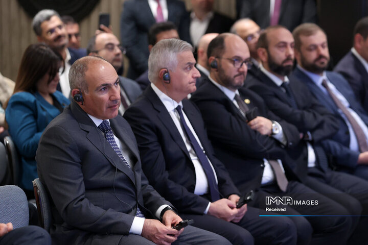 نشست مشترک فعالان اقتصادی ایران و ارمنستان