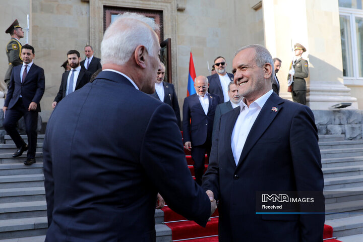 دیدار روسای جمهور ایران و ارمنستان