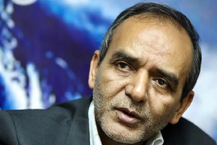 بازدید خانوادگی رهبر انقلاب از یک سریال؛ ضرغامی کار تاریخی دوست نداشت!