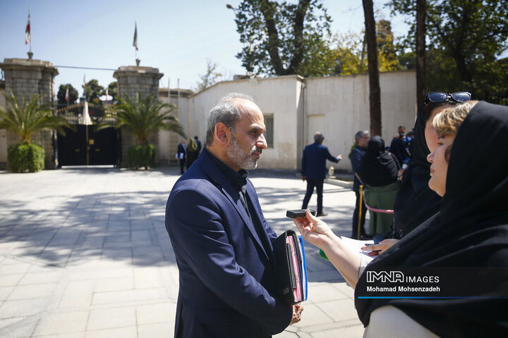 در حاشیه جلسه هیئت دولت