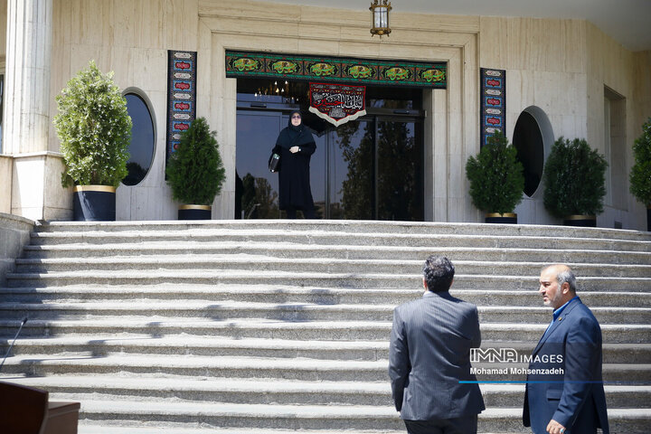 در حاشیه جلسه هیئت دولت