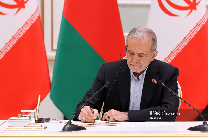 امضای بیانیه مشترک و اسناد همکاری میان ایران و بلاروس