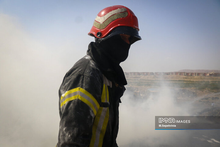 نجات ۲۳۷ شهروند از حریق و حوادث توسط آتش‌نشانان اصفهان