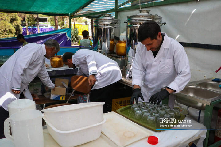 آغاز به کار موکب فراشان آستان قدس رضوی