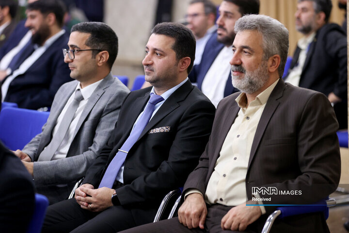 دیدار صمیمی با ایرانیان مقیم بلاروس