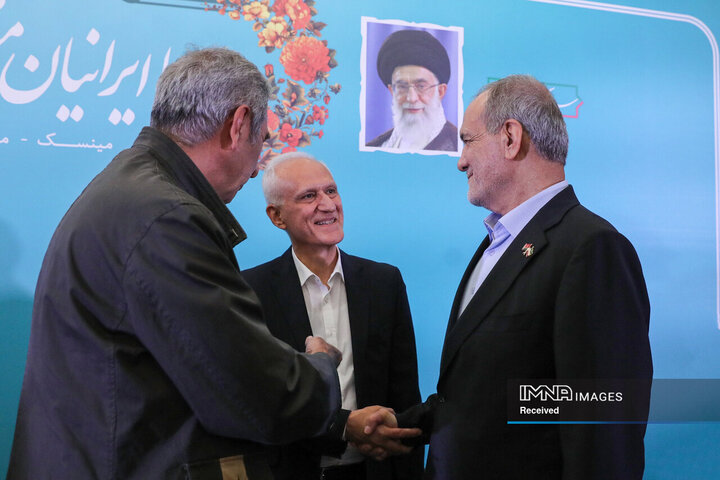 دیدار صمیمی با ایرانیان مقیم بلاروس