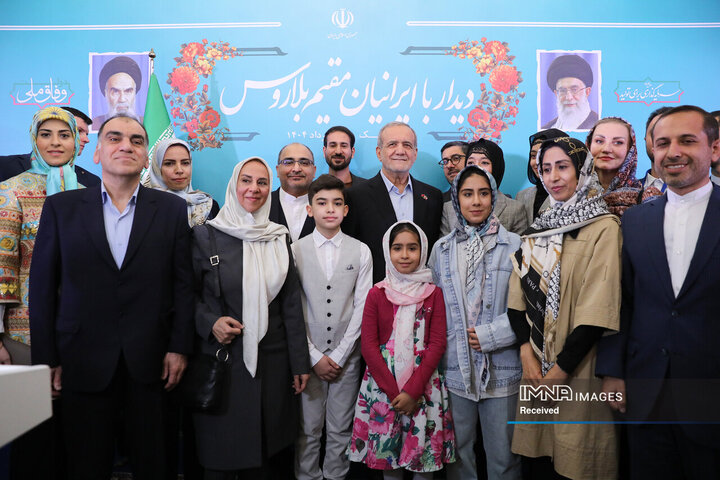 دیدار صمیمی با ایرانیان مقیم بلاروس