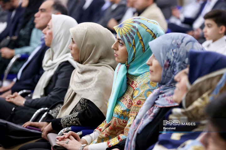 دیدار صمیمی با ایرانیان مقیم بلاروس