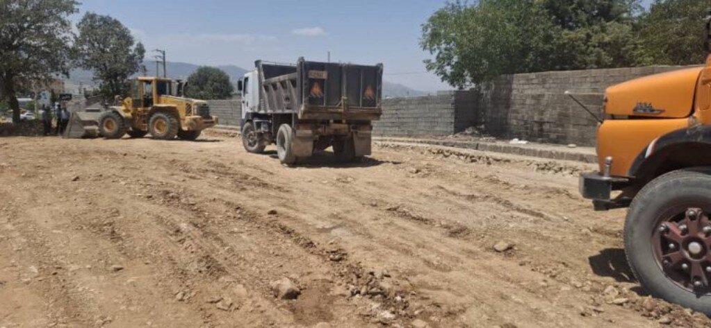 جاده شرکت نفت به بنسنجان متصل می‌شود