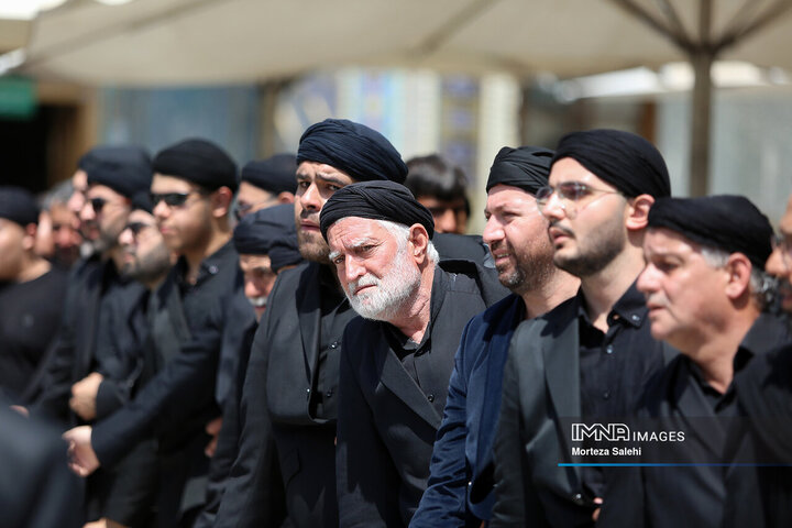 حرم امام رضا (ع) در روز رحلت پیامبر اکرم (ص)