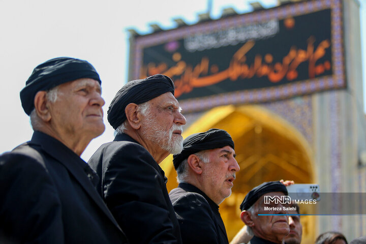 حرم امام رضا (ع) در روز رحلت پیامبر اکرم (ص)