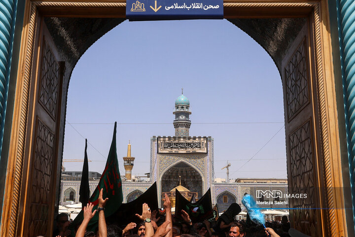 حرم امام رضا (ع) در روز رحلت پیامبر اکرم (ص)