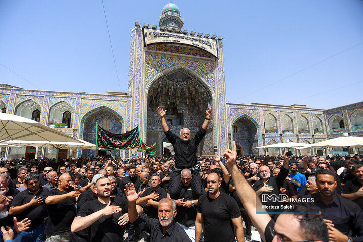 حرم امام رضا (ع) در روز رحلت پیامبر اکرم (ص)