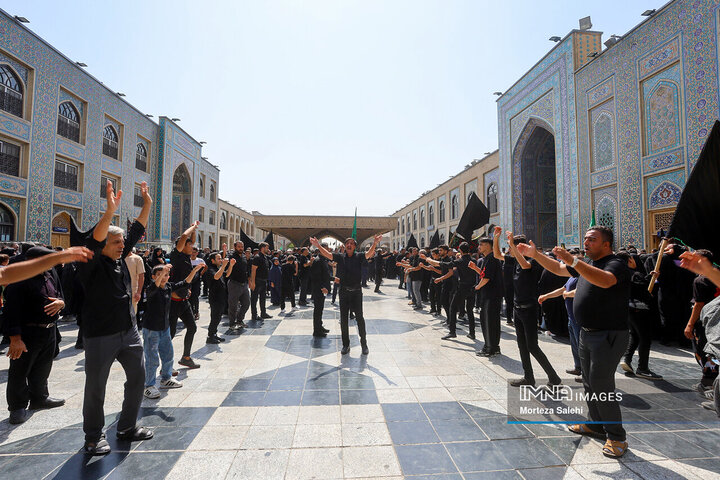 حرم امام رضا (ع) در روز رحلت پیامبر اکرم (ص)