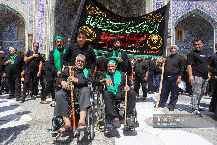 حرم امام رضا (ع) در روز رحلت پیامبر اکرم (ص)