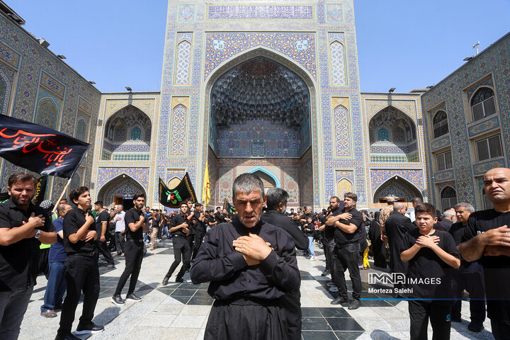 حرم امام رضا (ع) در روز رحلت پیامبر اکرم (ص)