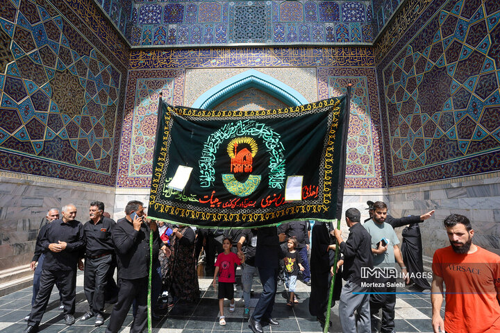 حرم امام رضا (ع) در روز رحلت پیامبر اکرم (ص)