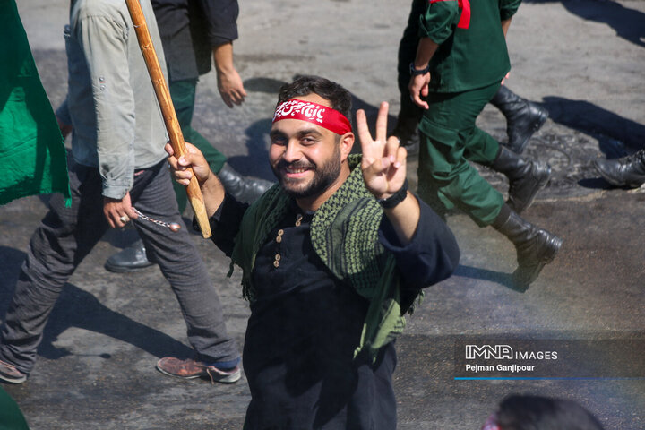 قافله عزاداری رحلت پیامبر اکرم (ص) و شهادت امام حسن مجتبی (ع) در اصفهان