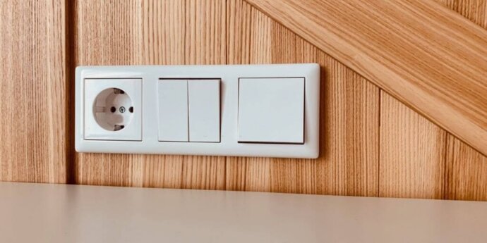 بهترین برند های کلید و پریز ضد آب: ویرا الکتریک