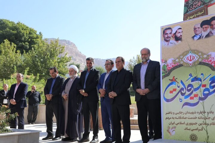 افتتاح و کلنگ‌زنی ۴۱۶ پروژه عمرانی و اقتصادی در هفته دولت در استان ایلام