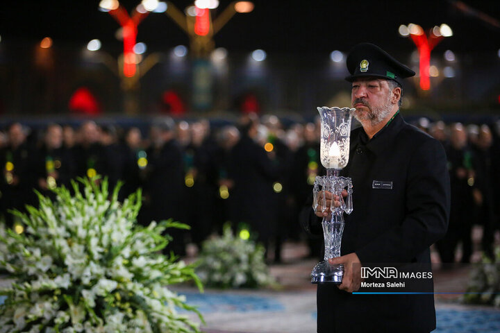 خطبه خوانی شب شهادت امام رضا (ع)