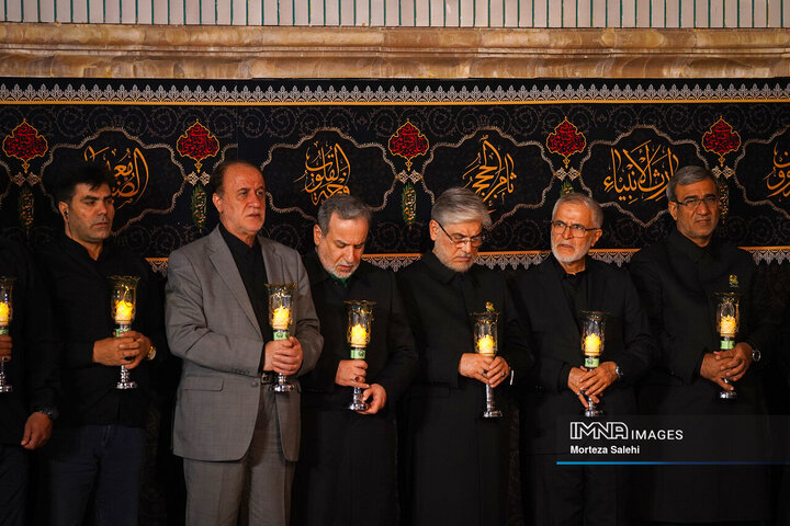 خطبه خوانی شب شهادت امام رضا (ع)