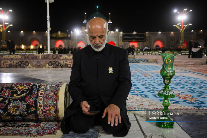 خطبه خوانی شب شهادت امام رضا (ع)