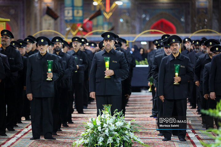 خطبه خوانی شب شهادت امام رضا (ع)