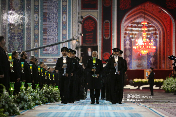 خطبه خوانی شب شهادت امام رضا (ع)