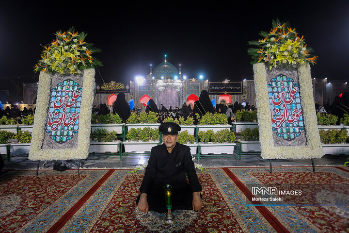 خطبه خوانی شب شهادت امام رضا (ع)