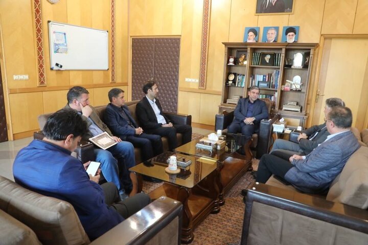 تکمیل بیمارستان‌ها و نوسازی تجهیزات پزشکی در اولویت دولت محلی