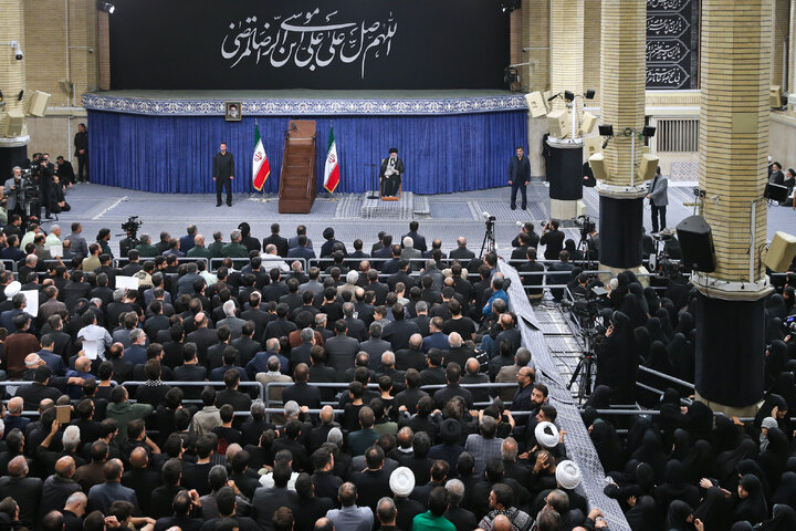 مراسم عزاداری شهادت امام رضا (ع) با حضور رهبر انقلاب