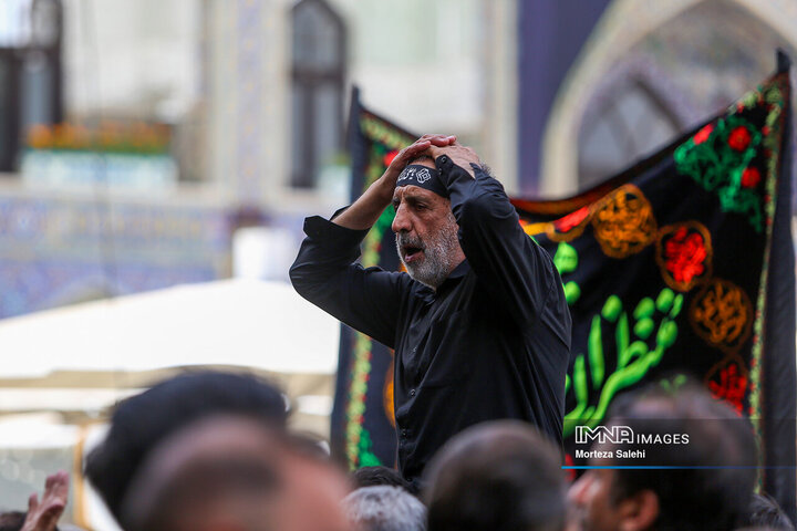 عزاداری شهادت امام رضا (ع) در حرم مطهر رضوی